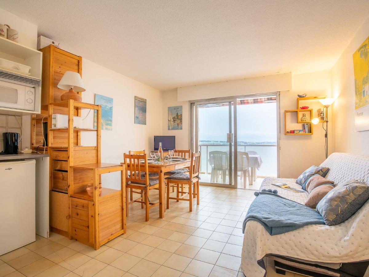 Le Capitole-6 By Interhome Appartement Fréjus
