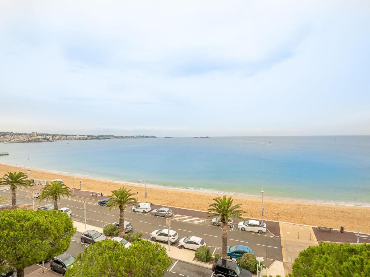 Appartement Le Capitole-6 *