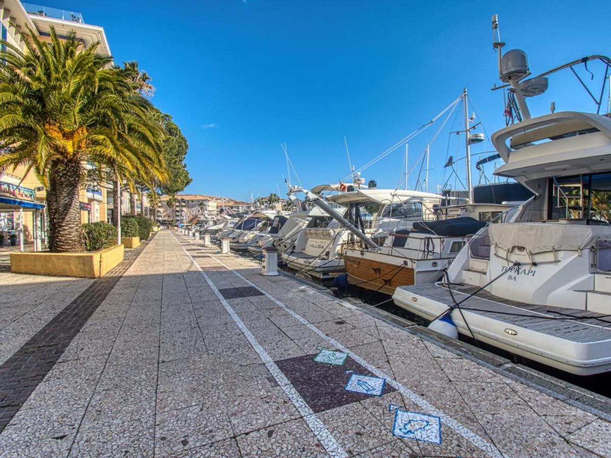 Appartement Le Capitole-6 *